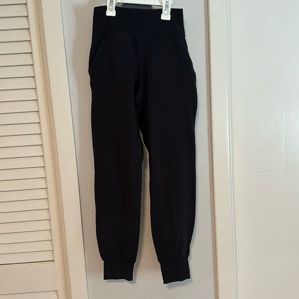 Lululemon align jogger size 2